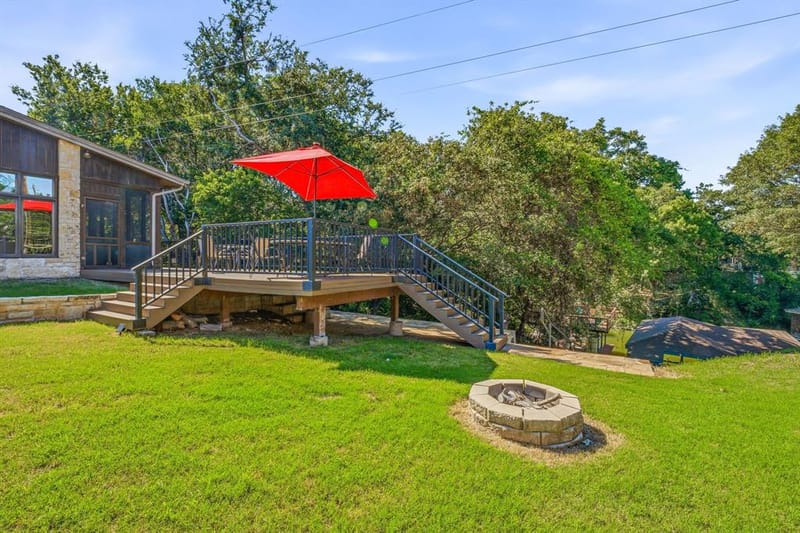 624 Williamsburg Court, Granbury TX 76048 - Photo 28