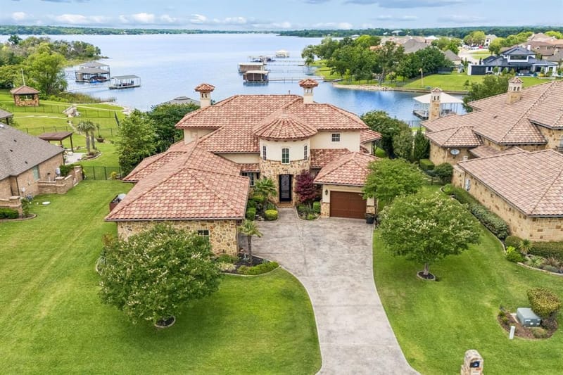 6212 Lakeside Drive, Fort Worth TX 76179