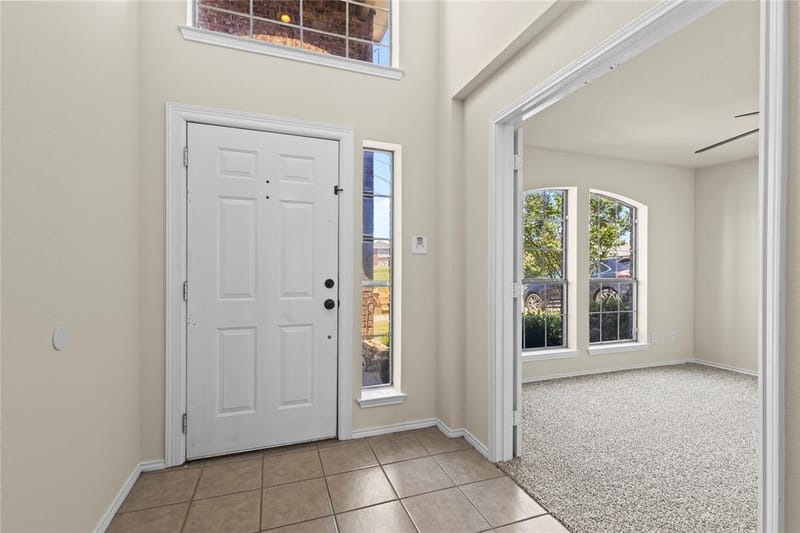525 Destin Drive, Fort Worth TX 76131 - Photo 3