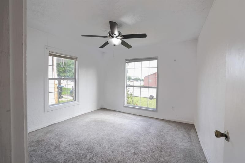 3810 Park Street, Greenville TX 75401 - Photo 6