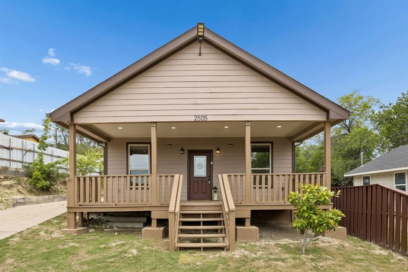 2505 Chester Avenue, Fort Worth TX 76106 - Photo 12