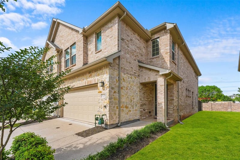 5628 Niagara, The Colony TX 75056 - Photo 2
