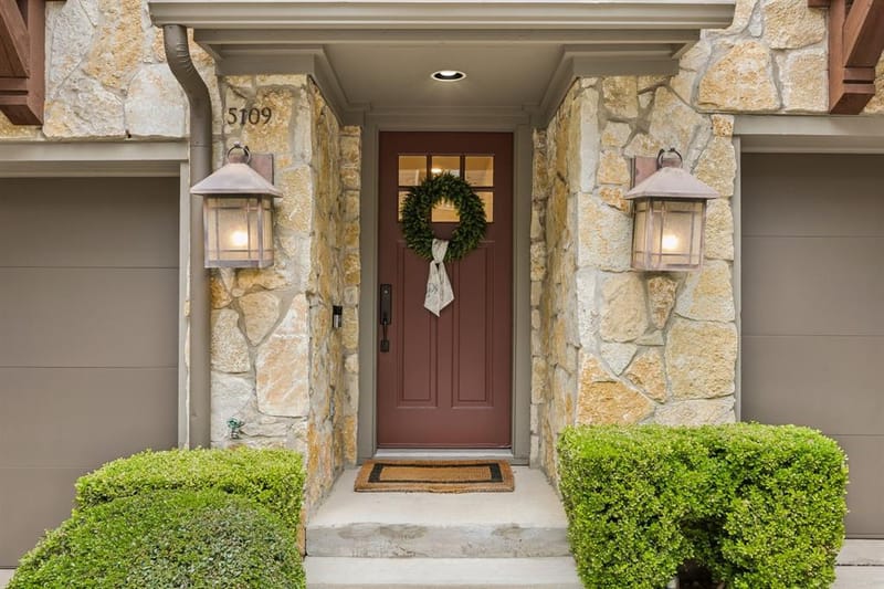 5109 Dillard Lane, Dallas TX 75209 - Photo 3