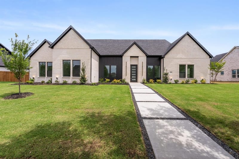1006 Devonshire Drive N, Forney TX 75126