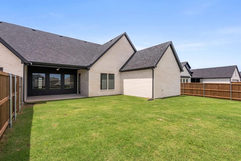 1006 Devonshire Drive N, Forney TX 75126 - Photo 24