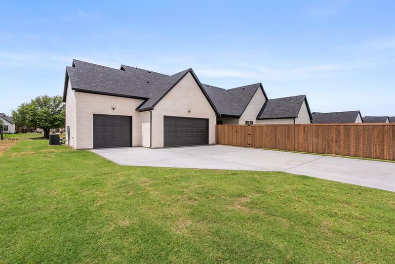 1006 Devonshire Drive N, Forney TX 75126 - Photo 25