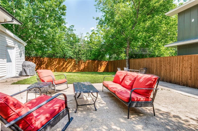 9020 Westbriar Drive, Dallas TX 75228 - Photo 33