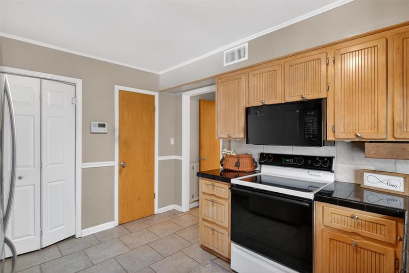 401 Edgemont Drive, Bossier City LA 71111 - Photo 11