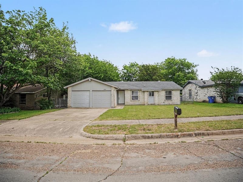 1434 Oakbrook Street, Lancaster TX 75134 - Photo 3
