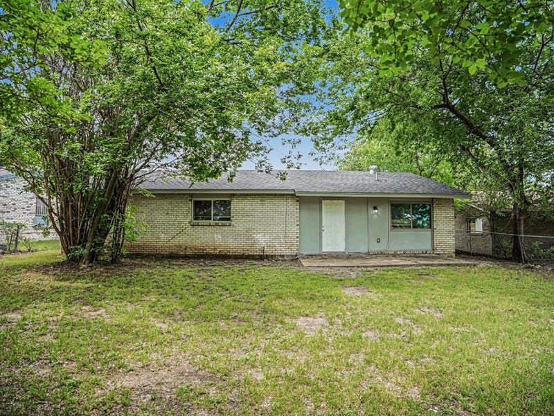 1434 Oakbrook Street, Lancaster TX 75134 - Photo 20