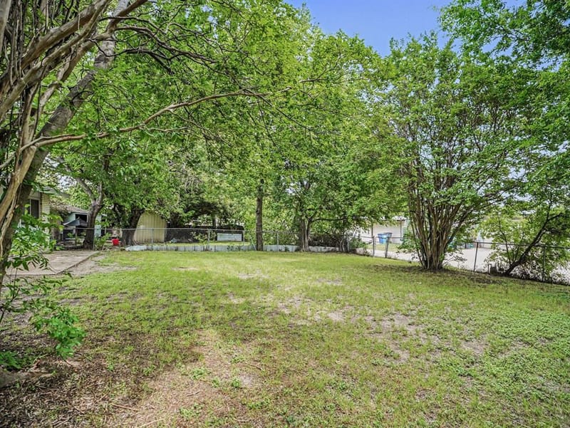 1434 Oakbrook Street, Lancaster TX 75134 - Photo 21