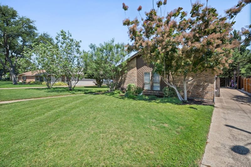 1023 Auburn Drive, Arlington TX 76012 - Photo 23