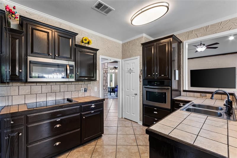 230 Vz County Road 1833, Grand Saline TX 75140 - Photo 13