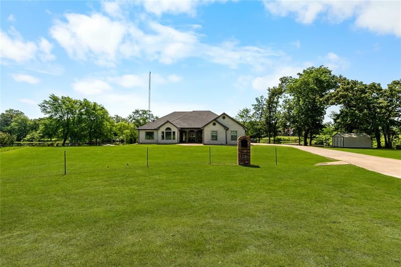 230 Vz County Road 1833, Grand Saline TX 75140 - Photo 4