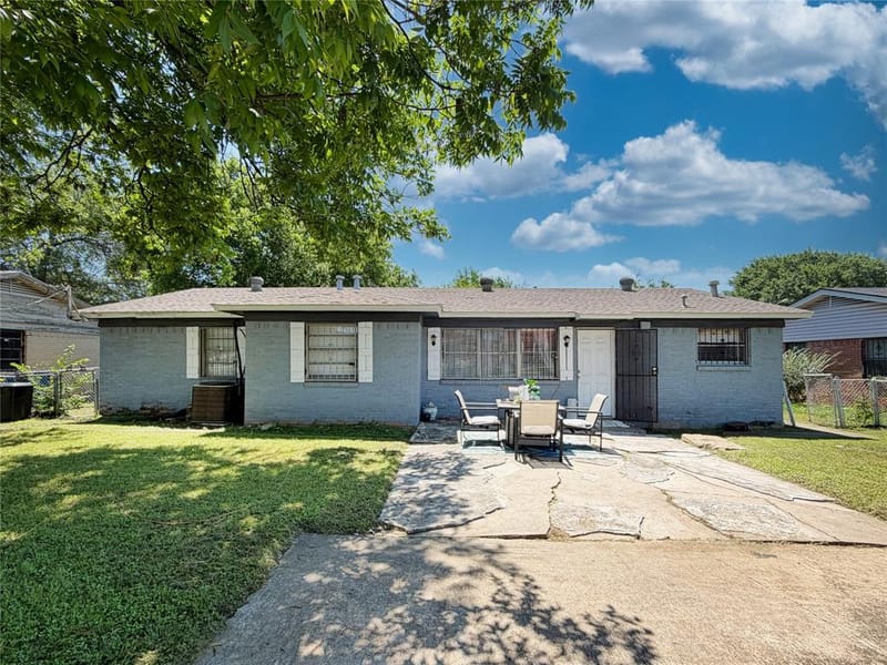 2243 Inca Drive, Dallas TX 75216 - Photo 22