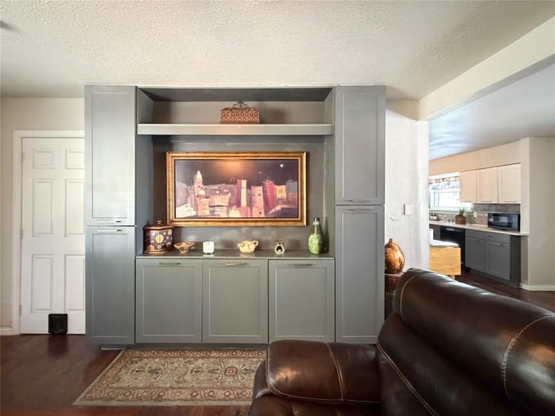 2243 Inca Drive, Dallas TX 75216 - Photo 5