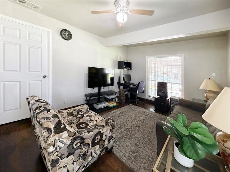 2243 Inca Drive, Dallas TX 75216 - Photo 11
