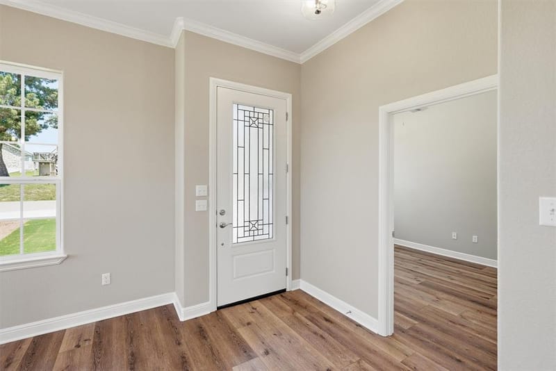 5126 Country Club Drive, Granbury TX 76049 - Photo 6
