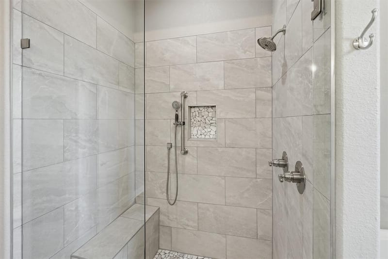 5126 Country Club Drive, Granbury TX 76049 - Photo 22