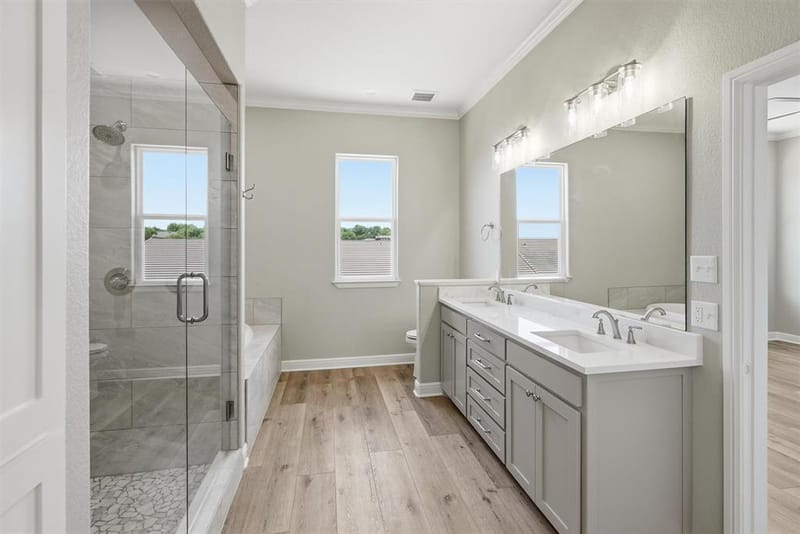 5126 Country Club Drive, Granbury TX 76049 - Photo 20