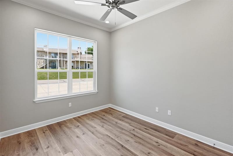 5126 Country Club Drive, Granbury TX 76049 - Photo 15