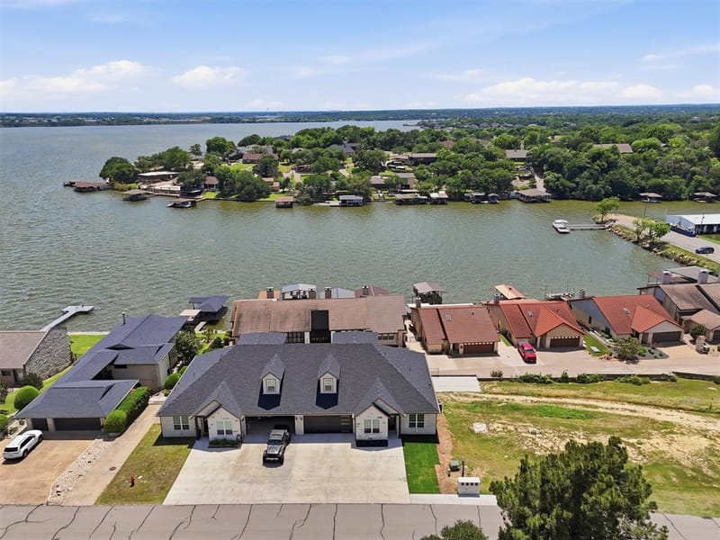 5126 Country Club Drive, Granbury TX 76049 - Photo 35