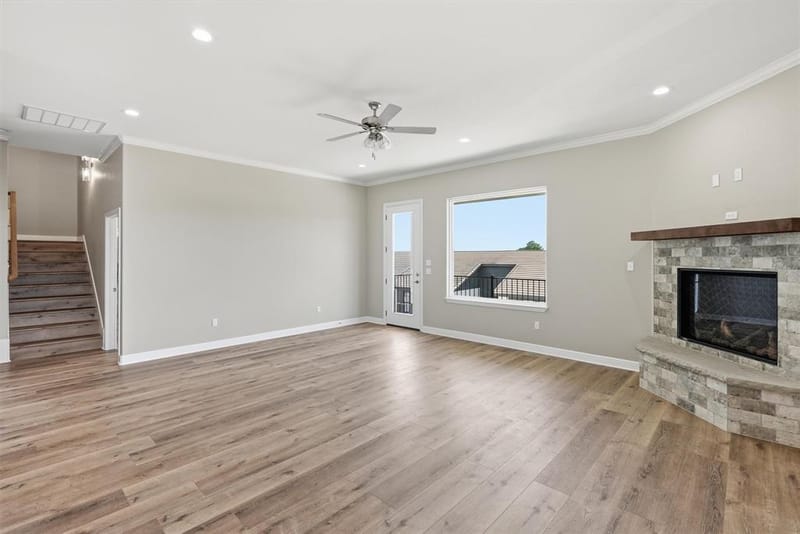 5126 Country Club Drive, Granbury TX 76049 - Photo 8