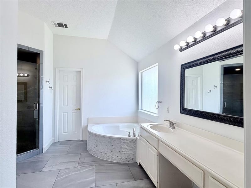 10109 Samantha Drive, Frisco TX 75035 - Photo 22
