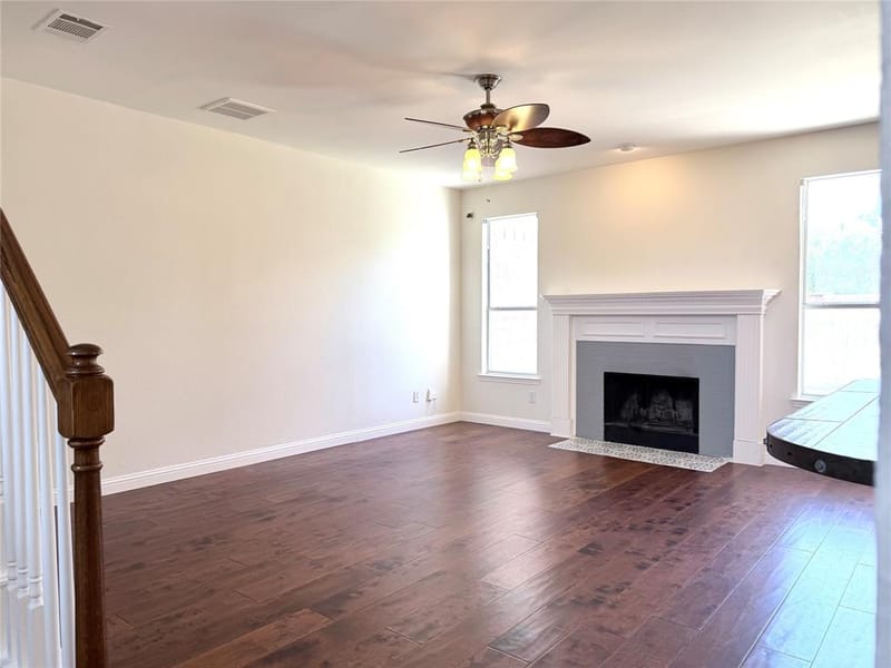 10109 Samantha Drive, Frisco TX 75035 - Photo 9