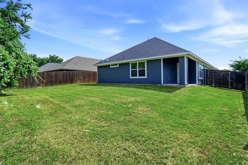 103 Clover Circle, Weatherford TX 76086 - Photo 15
