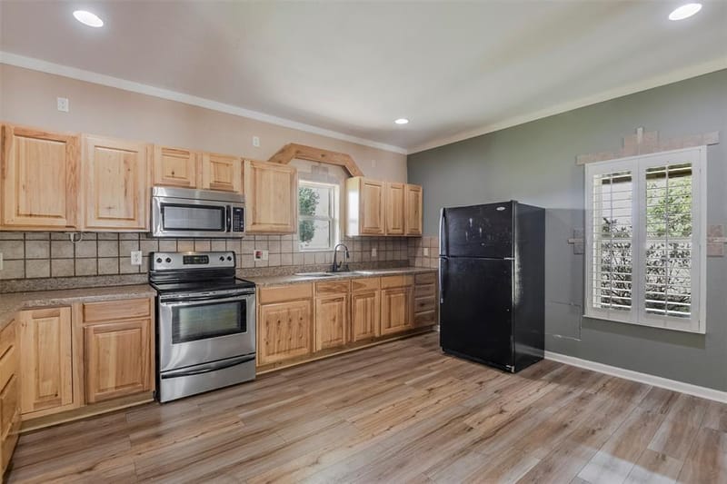 3625 Carla Court, Granbury TX 76049 - Photo 5