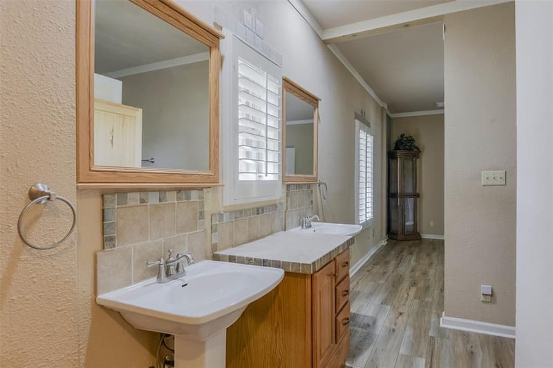 3625 Carla Court, Granbury TX 76049 - Photo 9