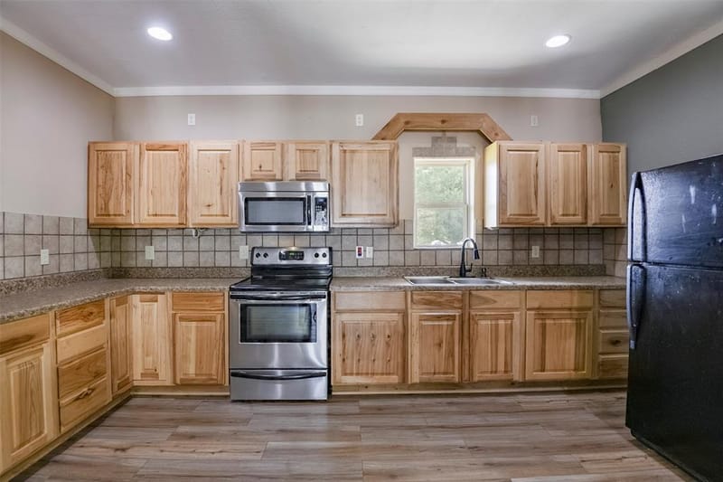 3625 Carla Court, Granbury TX 76049 - Photo 4