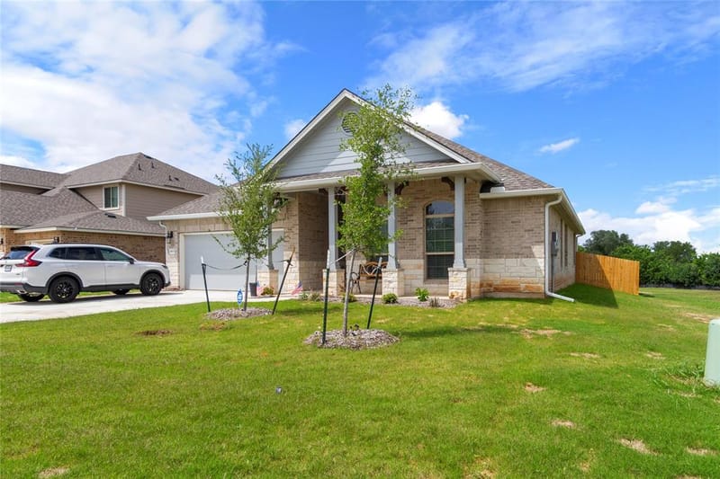 9805 Bridlewood Lane, Waco TX 76708 - Photo 2