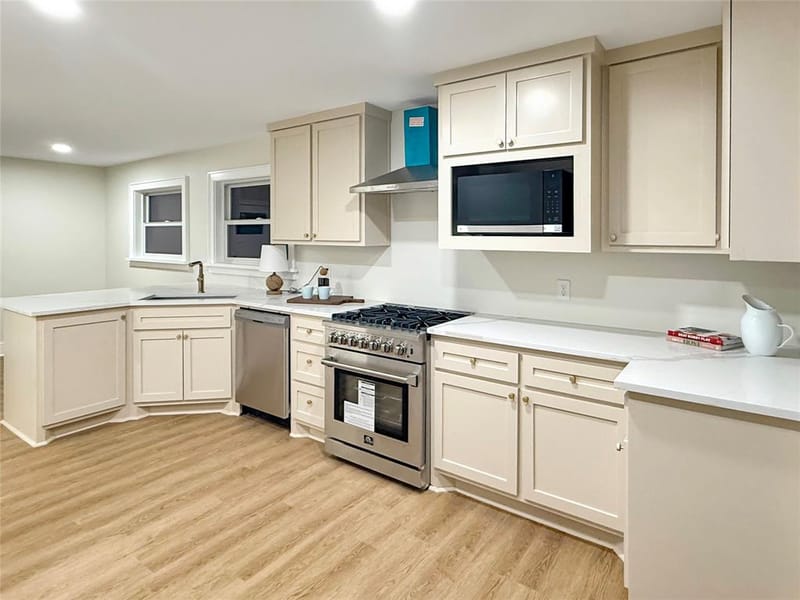 10517 Wyatt Street, Dallas TX 75218 - Photo 12