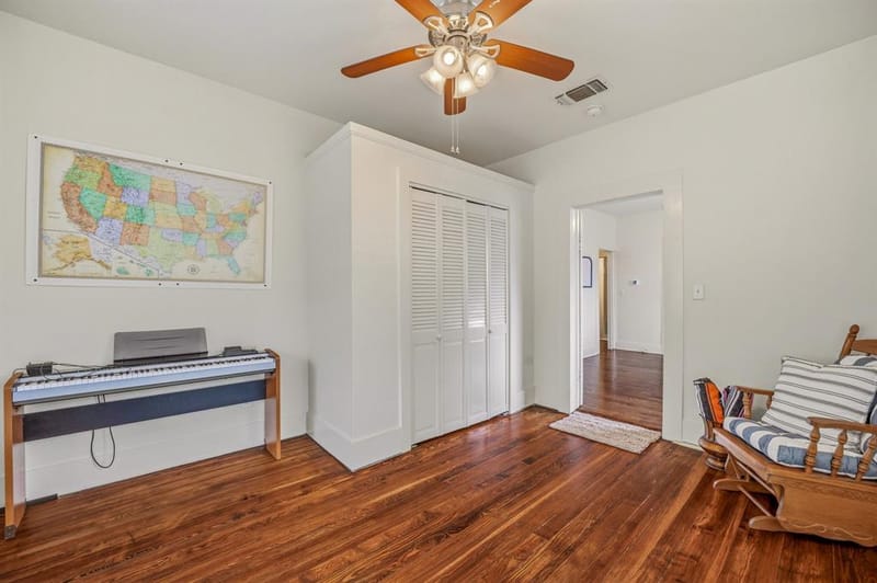 910 S Waco Street, Weatherford TX 76086 - Photo 16