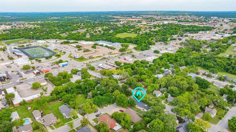 910 S Waco Street, Weatherford TX 76086 - Photo 28