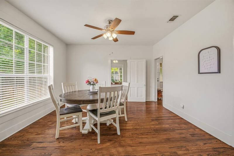 910 S Waco Street, Weatherford TX 76086 - Photo 14