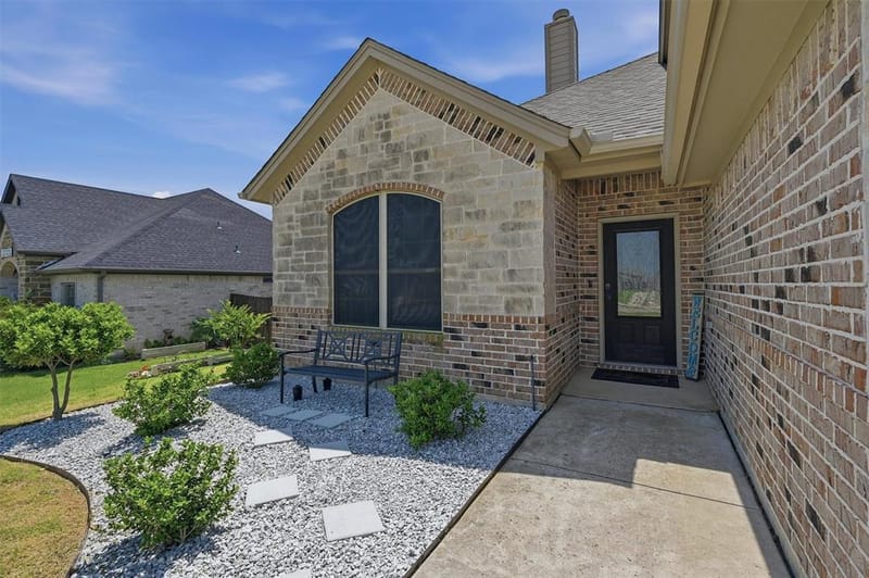 714 Mary Lee Lane, Collinsville TX 76233 - Photo 4