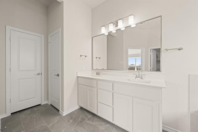 1104 Birchwood Drive, Crowley TX 76036 - Photo 16