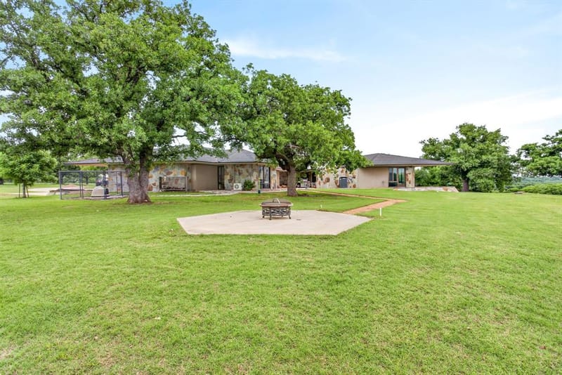 1080 N Greenbrier Road, Nocona TX 76255 - Photo 33