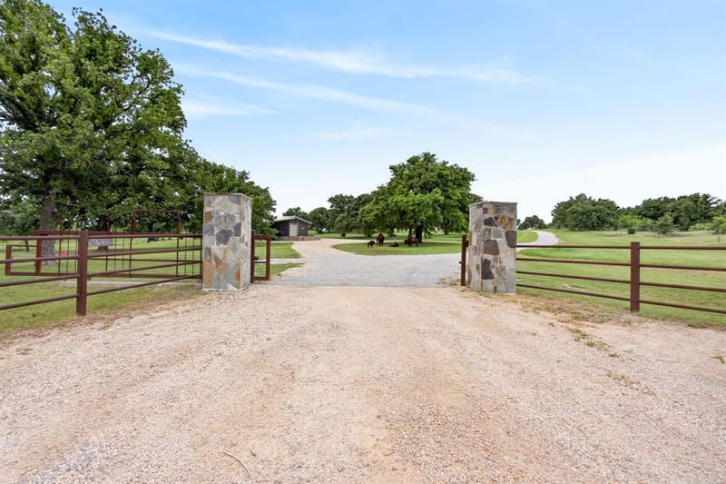 1080 N Greenbrier Road, Nocona TX 76255 - Photo 39