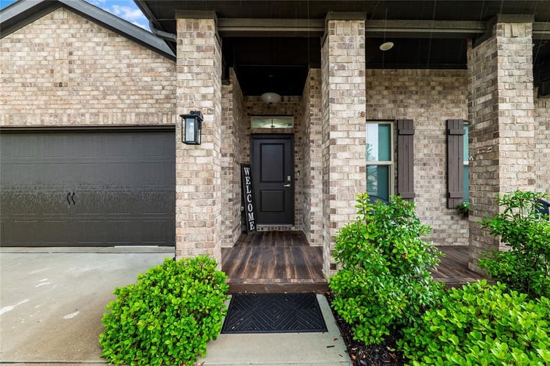 8913 Timber Gulch Circle, Fort Worth TX 76179 - Photo 6