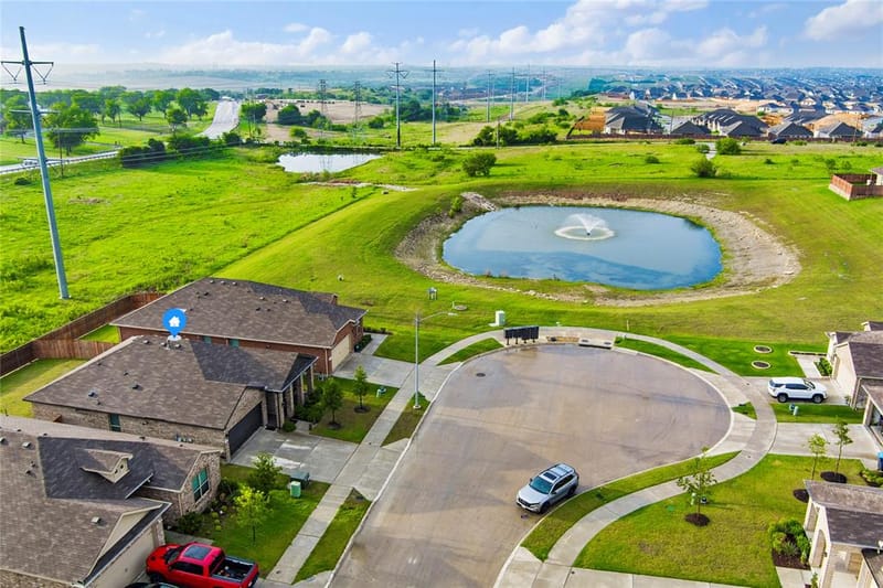 8913 Timber Gulch Circle, Fort Worth TX 76179 - Photo 11
