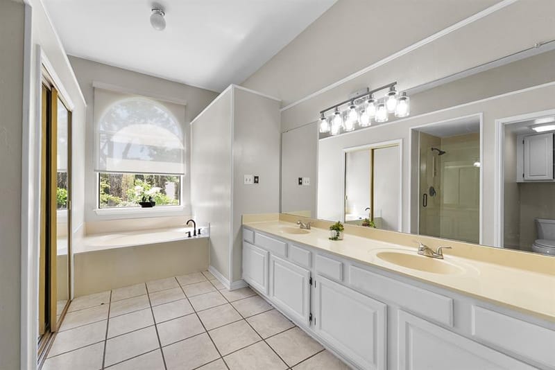4138 Mapleridge Drive, Grapevine TX 76051 - Photo 26