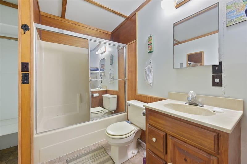 821 Ewing Road, Ferris TX 75125 - Photo 31