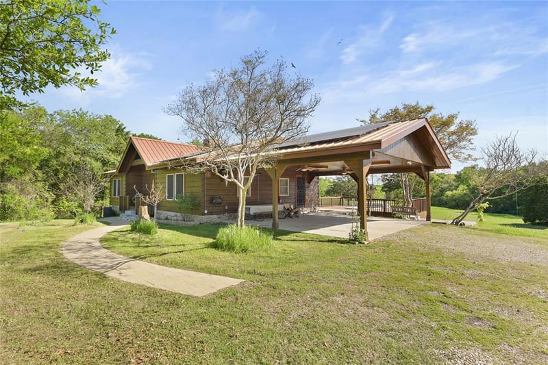 821 Ewing Road, Ferris TX 75125 - Photo 4