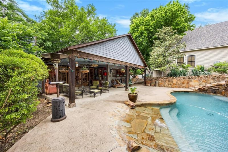 1025 W Main Street, Waxahachie TX 75165 - Photo 26