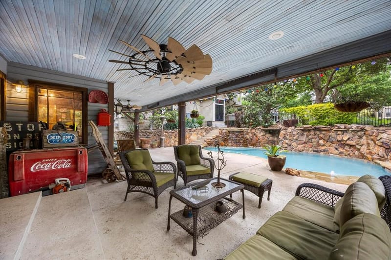 1025 W Main Street, Waxahachie TX 75165 - Photo 32