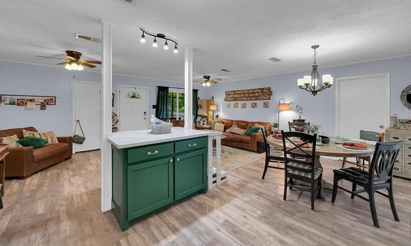902 S Avenue L, Clifton TX 76634 - Photo 10